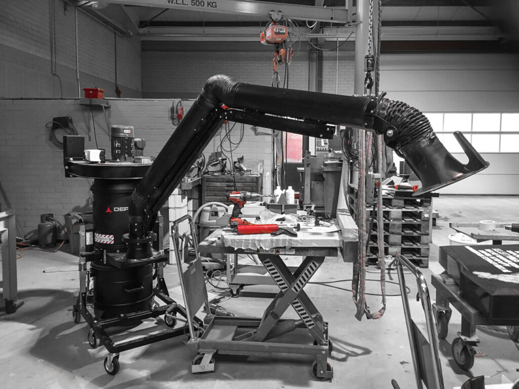 DF 22 with Extraction arm for source capture manufacturing and industrial dust collection